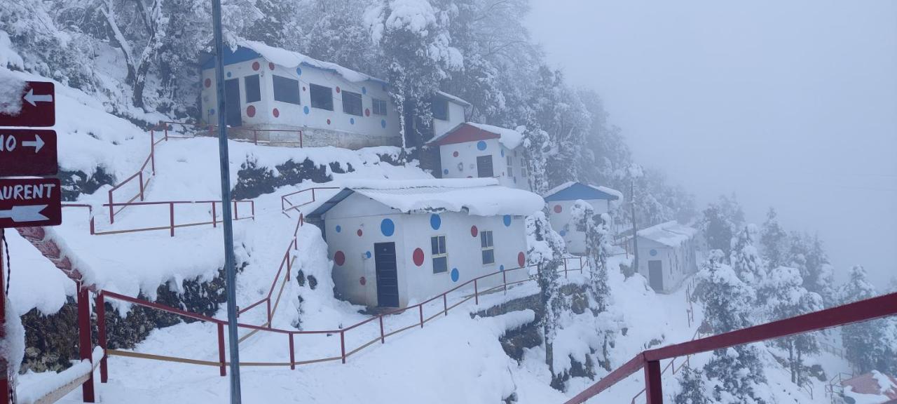 Dev Bhoomi Resort Kanatal Exterior foto
