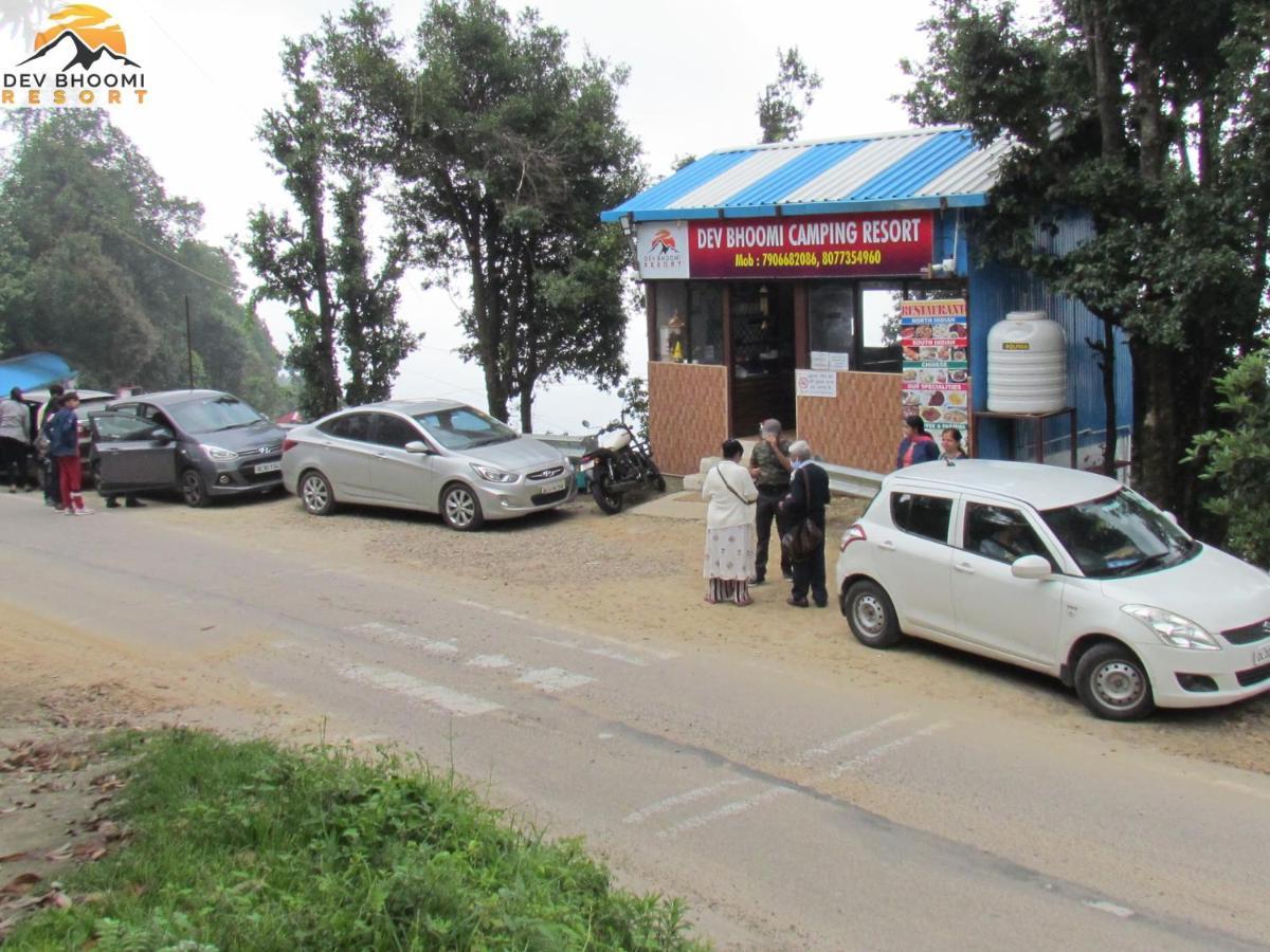 Dev Bhoomi Resort Kanatal Exterior foto